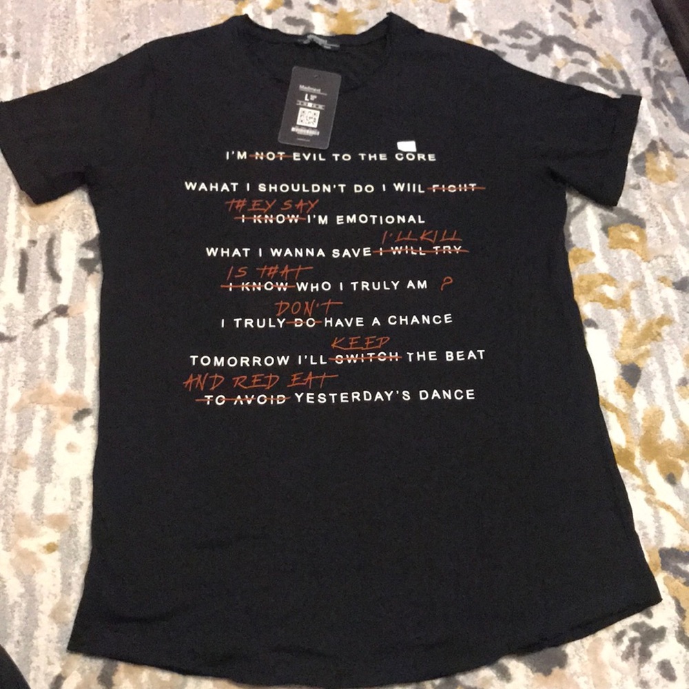 Beautiful short sleeve shirt